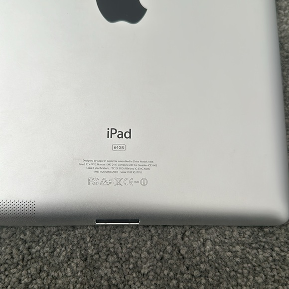 Apple IPad 2 64GB WiFi/AT&T A1396 - Picture 2 of 7
